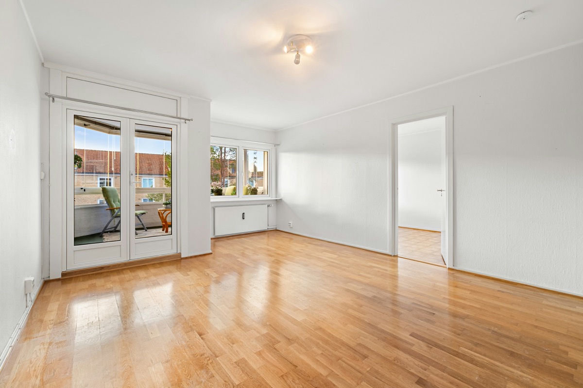 Vinyl flooring installed room example