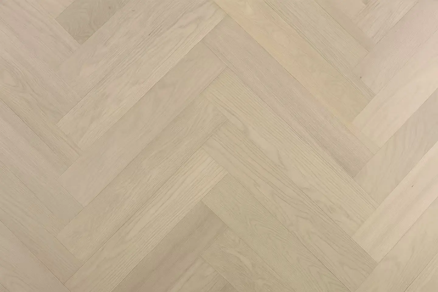 Castel Nuovo Winston Hill engineered timber flooring colour swatch
