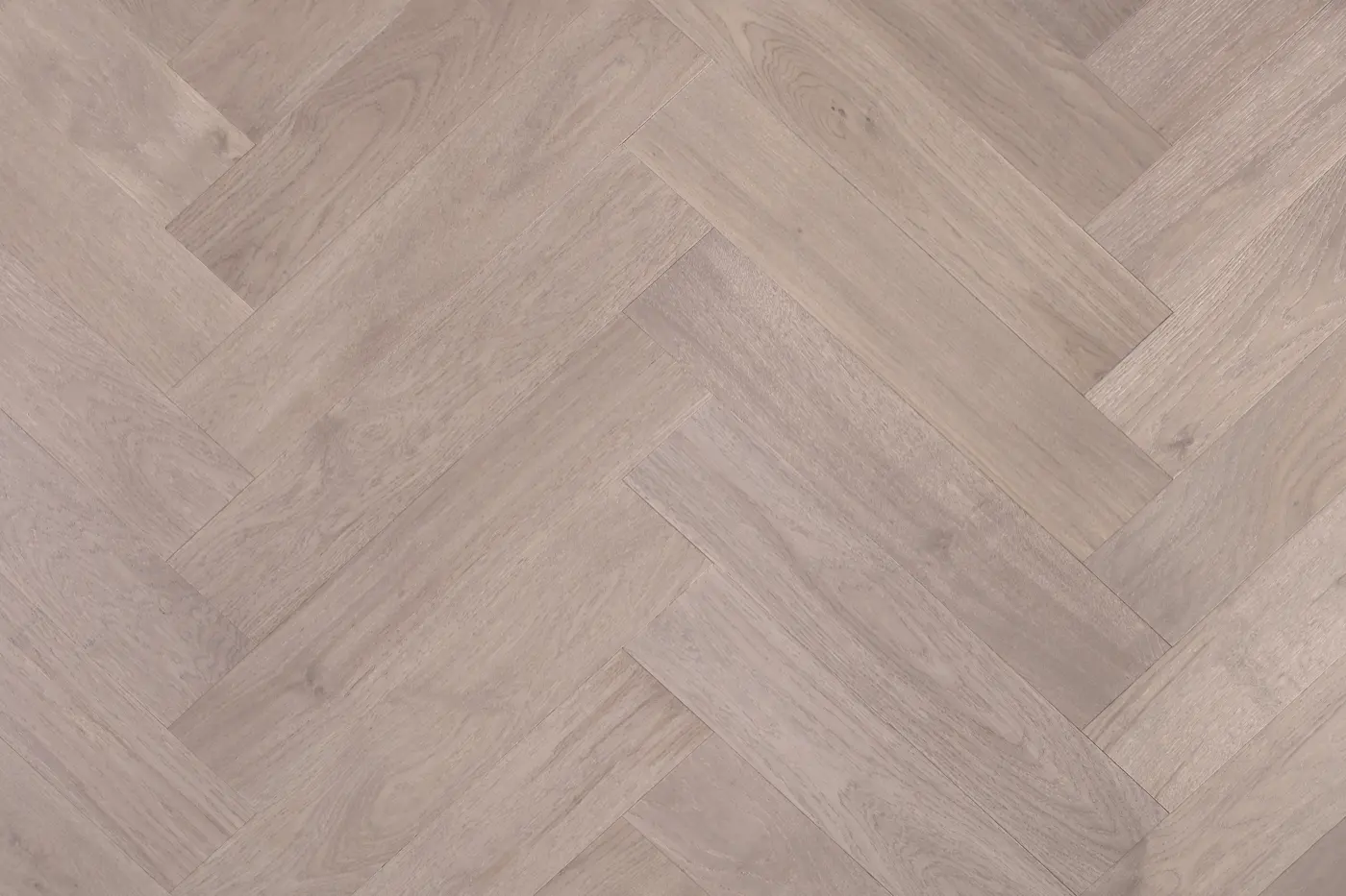 Castel Nuovo Soft Pale Oak engineered timber flooring colour swatch