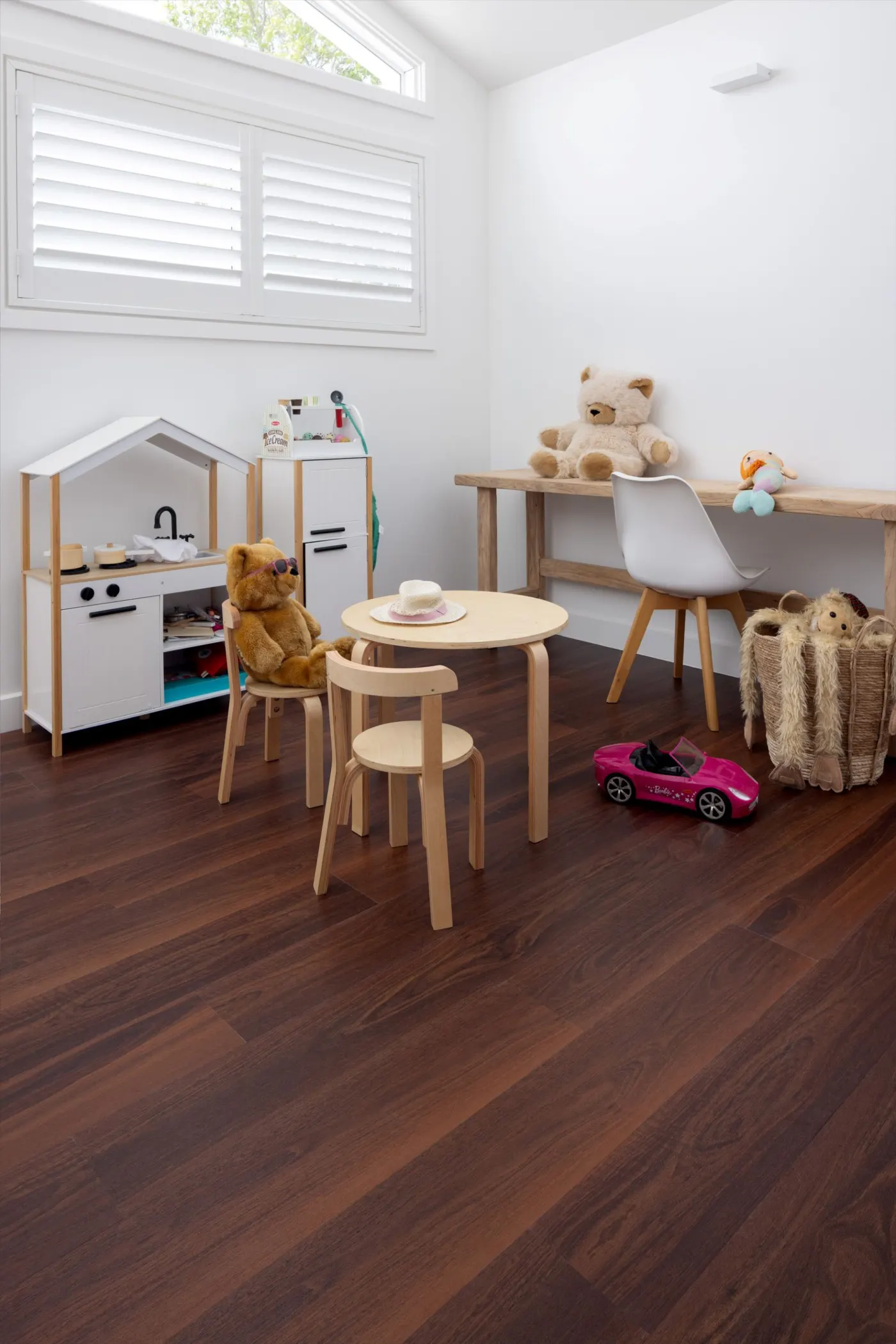 Easi Plank Jarrah hybrid flooring installed room example
