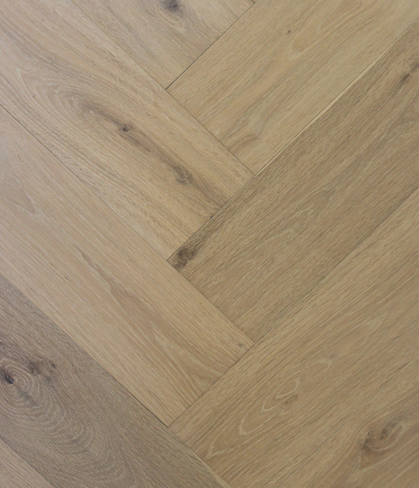 Swish Oak Natura Herringbone French Ghost Herringbone engineered timber flooring colour swatch
