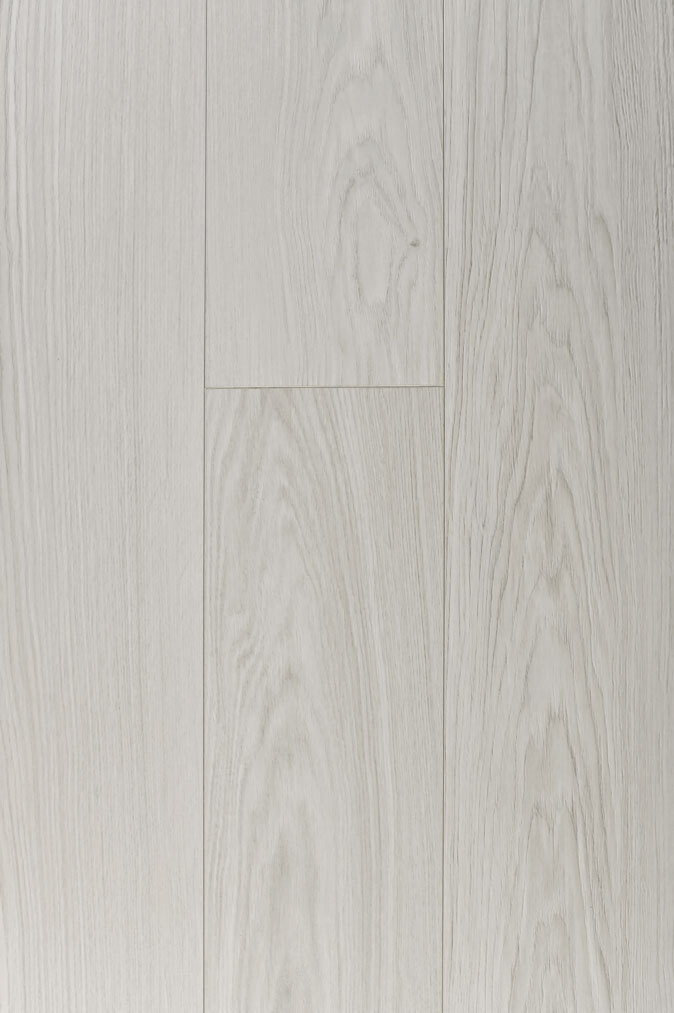 Aqua Wood Plus 12mm Mount Fuji laminate flooring colour swatch