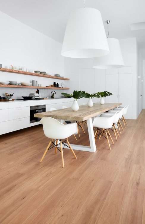 Oakleaf Laminate Aged Blackbutt laminate installed room example