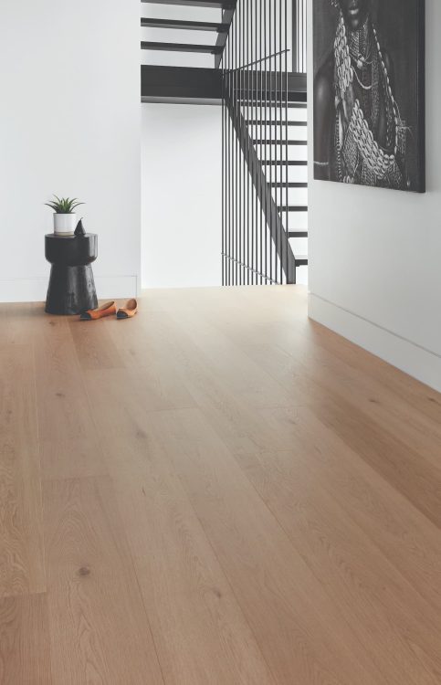 Oakleaf HD PLUS Sierra Oak laminate installed room example