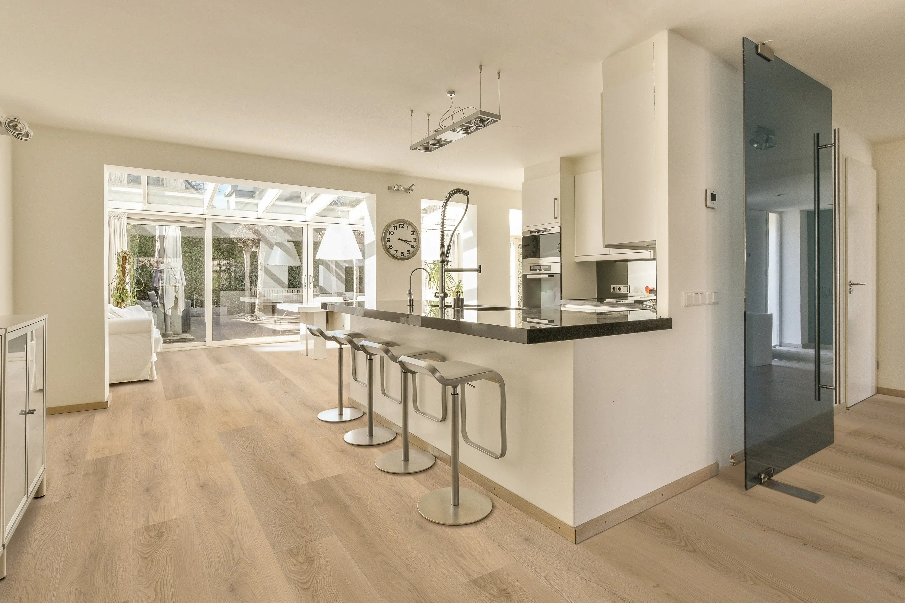 Pantora Amor Amalfi Oak laminate flooring product photo