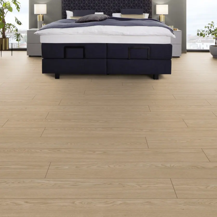 Villeroy & Boch Contemporary London Oak laminate flooring colour swatch