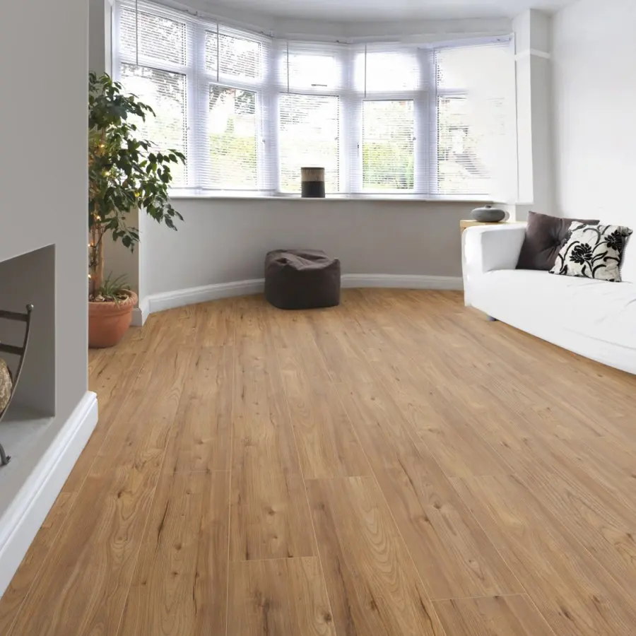 Villeroy & Boch Cosmopolitan Pure Elm laminate flooring colour swatch