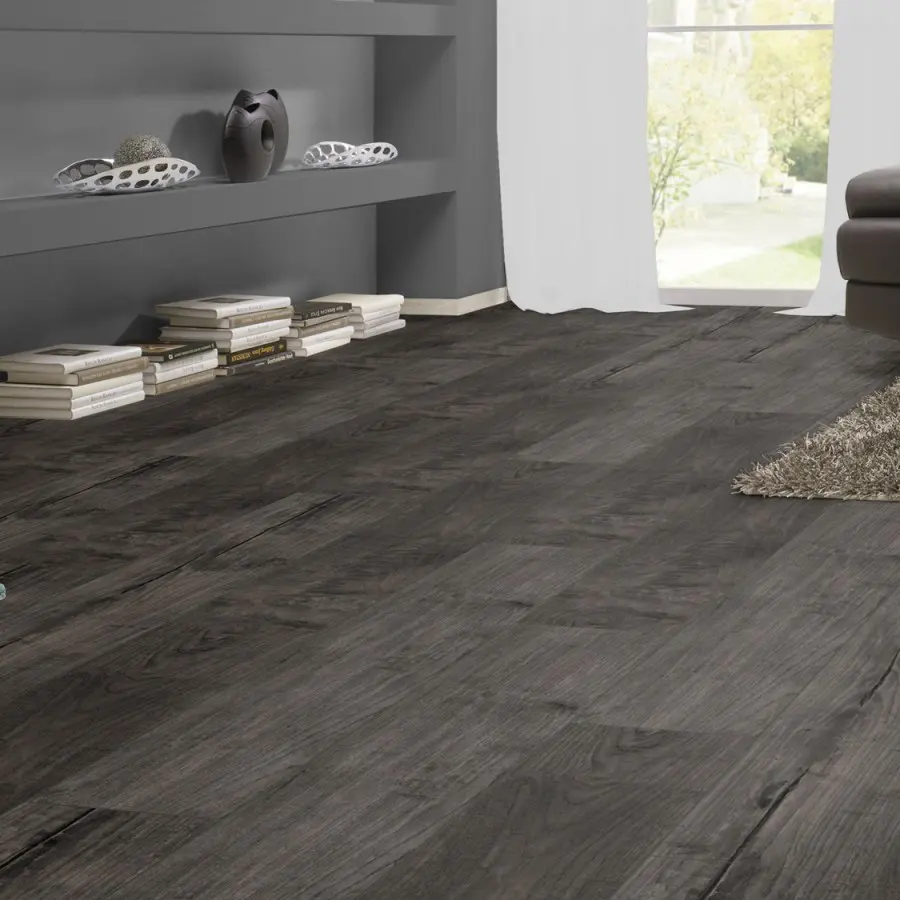 Villeroy & Boch Cosmopolitan Royal Teak laminate flooring colour swatch